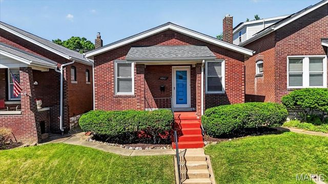 4862 Goethe Avenue, St Louis, MO 63116