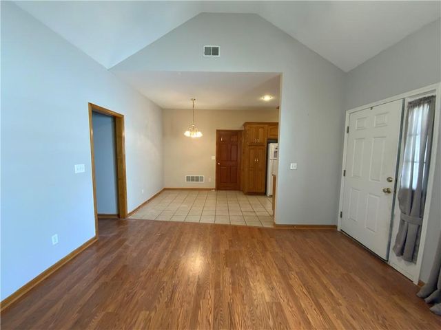 8320 Waverly Avenue, Kansas City, KS 66109