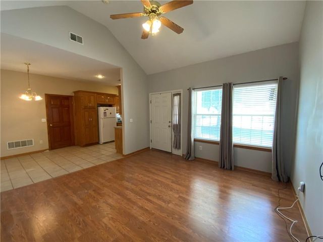 8320 Waverly Avenue, Kansas City, KS 66109