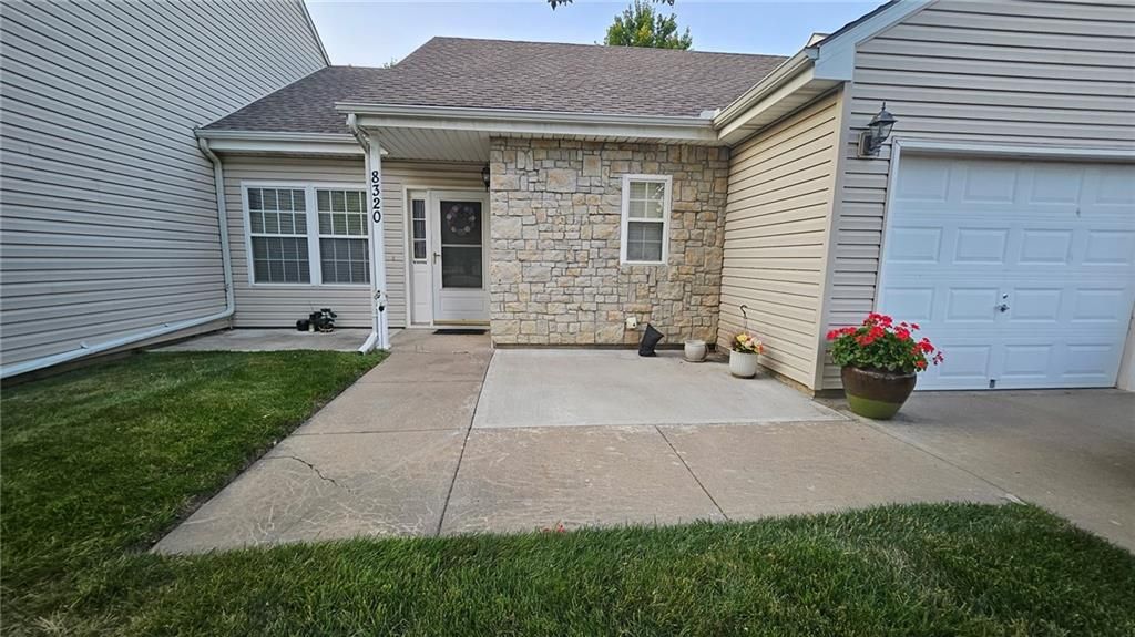 8320 Waverly Avenue, Kansas City, KS 66109