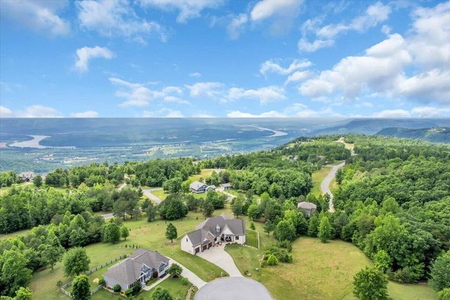 350 Prospectors Way, Jasper, TN 37347