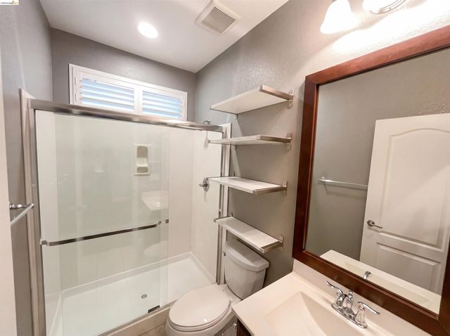 8581 Pinehollow Cir, Discovery Bay, CA 94505