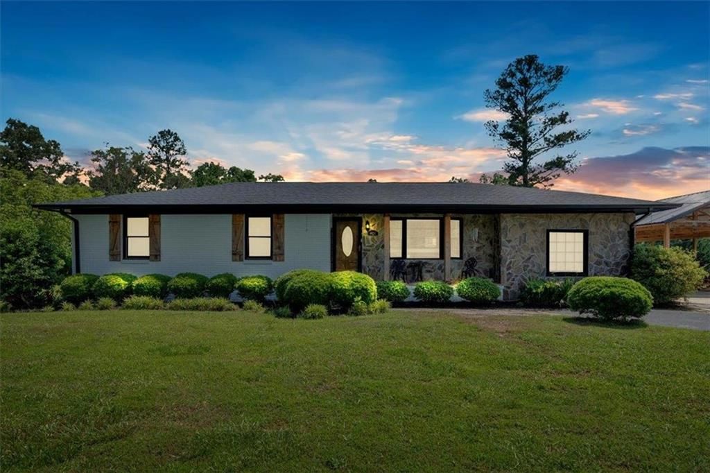 401 Cashtown Loop Road, Aragon, GA 30104