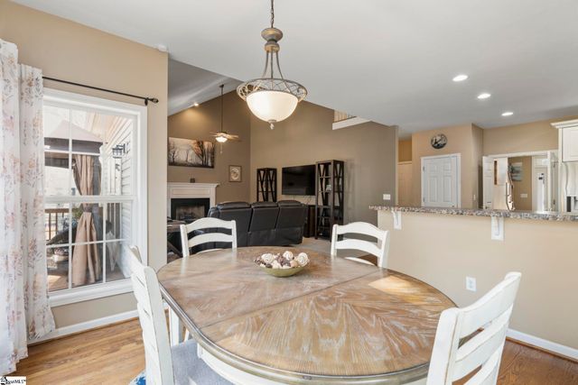 5 Chestnut Hill Place, Simpsonville, SC 29680