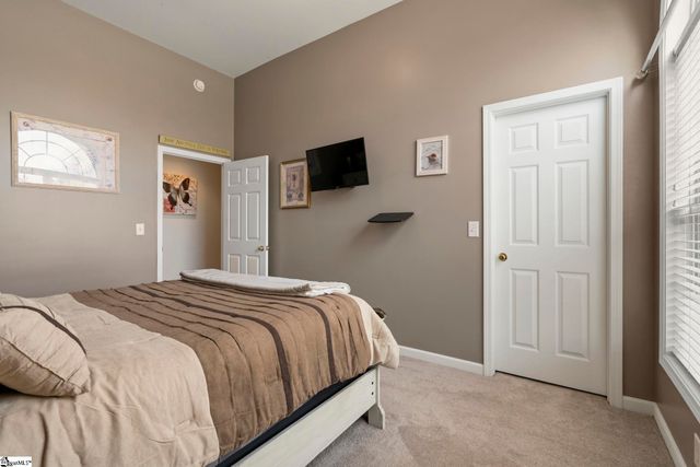 5 Chestnut Hill Place, Simpsonville, SC 29680