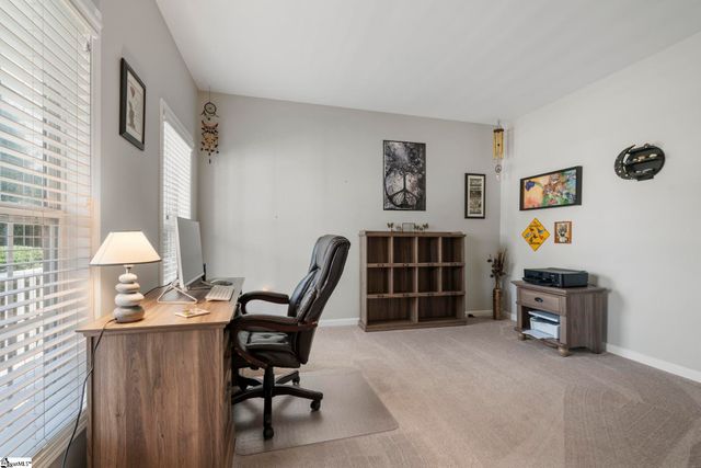 5 Chestnut Hill Place, Simpsonville, SC 29680