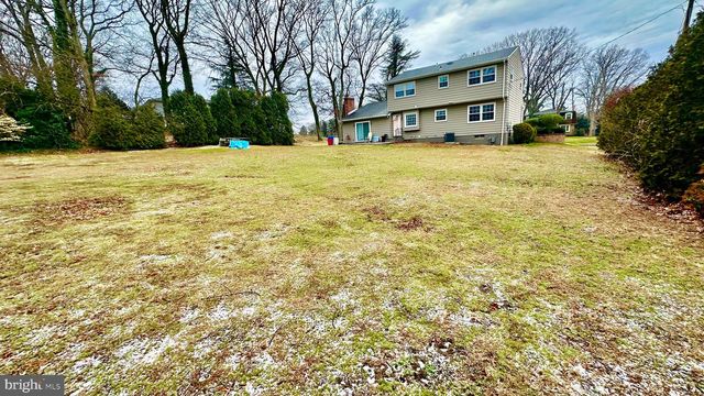 19 OAK DR, Bridgeton, NJ 08302