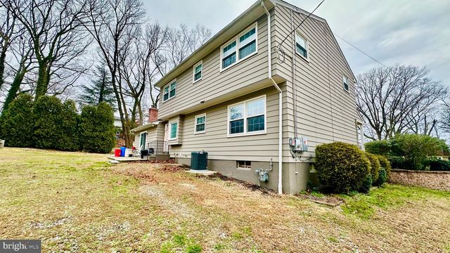 19 OAK DR, Bridgeton, NJ 08302