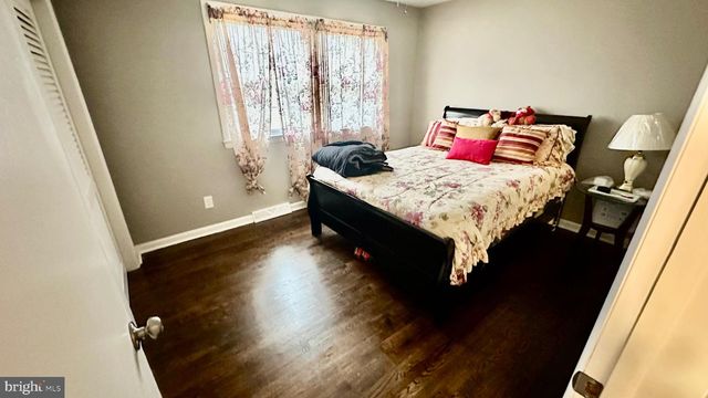 19 OAK DR, Bridgeton, NJ 08302