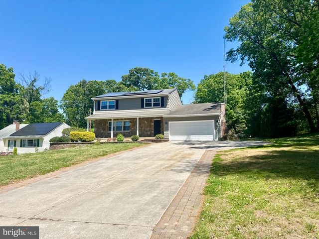 19 OAK DR, Bridgeton, NJ 08302
