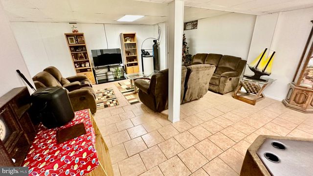 19 OAK DR, Bridgeton, NJ 08302