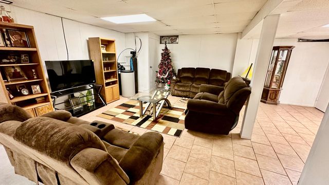 19 OAK DR, Bridgeton, NJ 08302