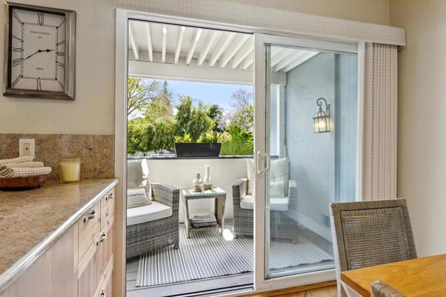 653 Fox Court, Redwood City, CA 94061