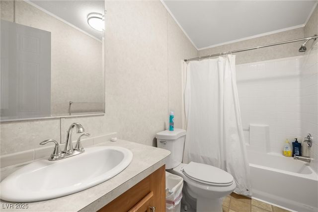 1980 West Irons Street, Pahrump, NV 89048