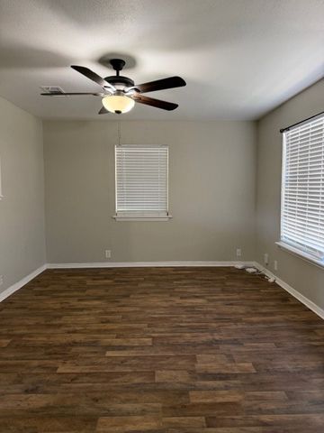 701 N Mirick Avenue, Denison, TX 75020