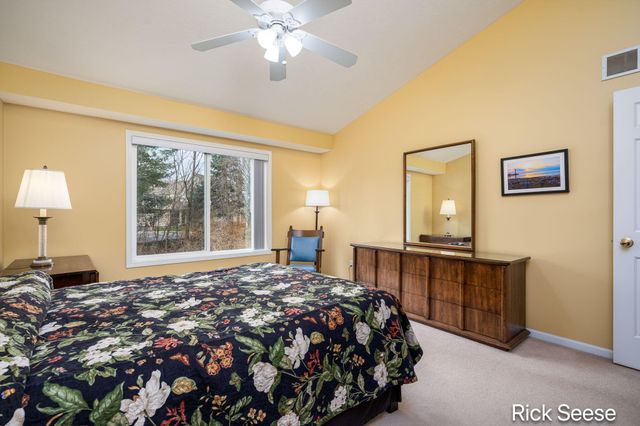 53 Aspen Lane NE 66, Grand Rapids, MI 49546