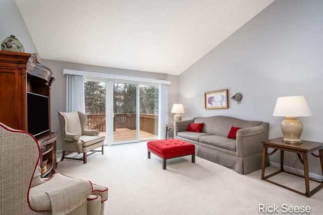 53 Aspen Lane NE 66, Grand Rapids, MI 49546