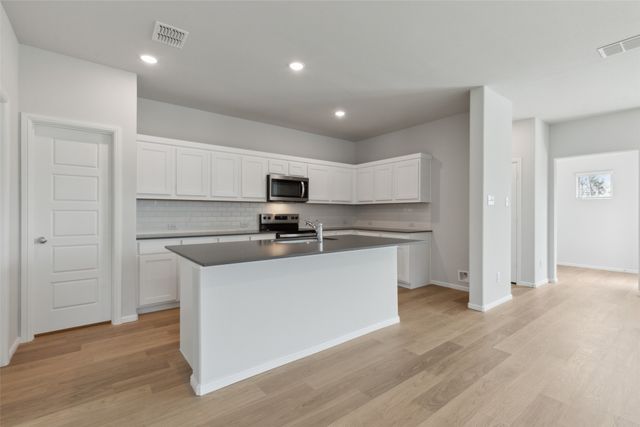 2475 Adenmore Lane, Forney, TX 75126