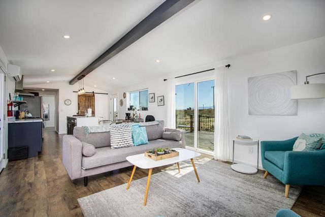 61186 Sespe Street, Landers, CA 92285