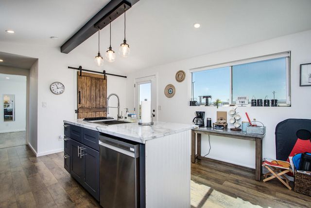 61186 Sespe Street, Landers, CA 92285