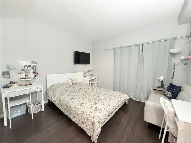 3401 S Bentley, Los Angeles, CA 90034