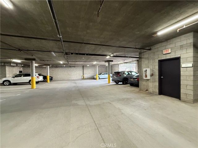 3401 S Bentley, Los Angeles, CA 90034