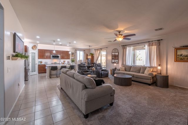 11090 W Copper Field Street, Marana, AZ 85658