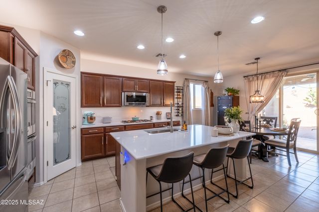 11090 W Copper Field Street, Marana, AZ 85658