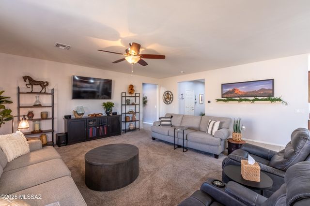 11090 W Copper Field Street, Marana, AZ 85658