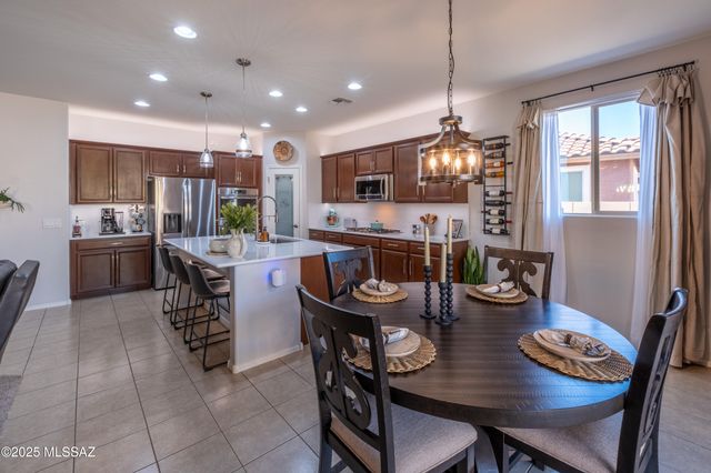 11090 W Copper Field Street, Marana, AZ 85658