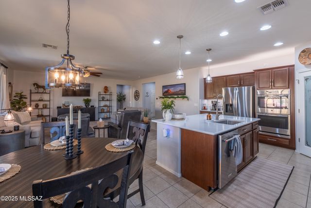 11090 W Copper Field Street, Marana, AZ 85658