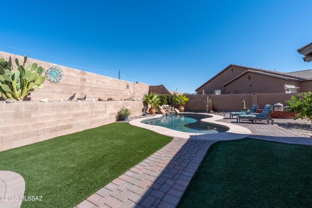 11090 W Copper Field Street, Marana, AZ 85658