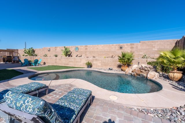 11090 W Copper Field Street, Marana, AZ 85658