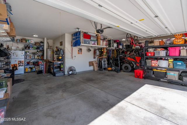 11090 W Copper Field Street, Marana, AZ 85658