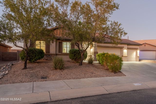 11090 W Copper Field Street, Marana, AZ 85658