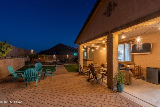 11090 W Copper Field Street, Marana, AZ 85658