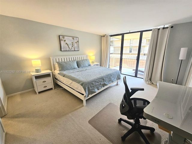 3200 S Ocean Blvd D203, Palm Beach, FL 33480