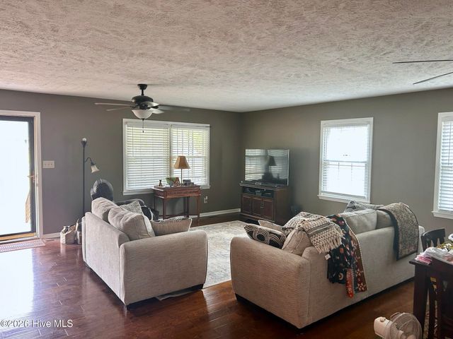 102 Wilderness Drive, Rockingham, NC 28379