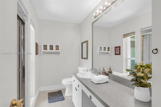18645 SW 90th Avenue, Cutler Bay, FL 33157