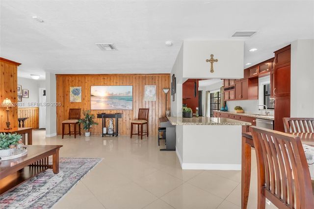 18645 SW 90th Avenue, Cutler Bay, FL 33157