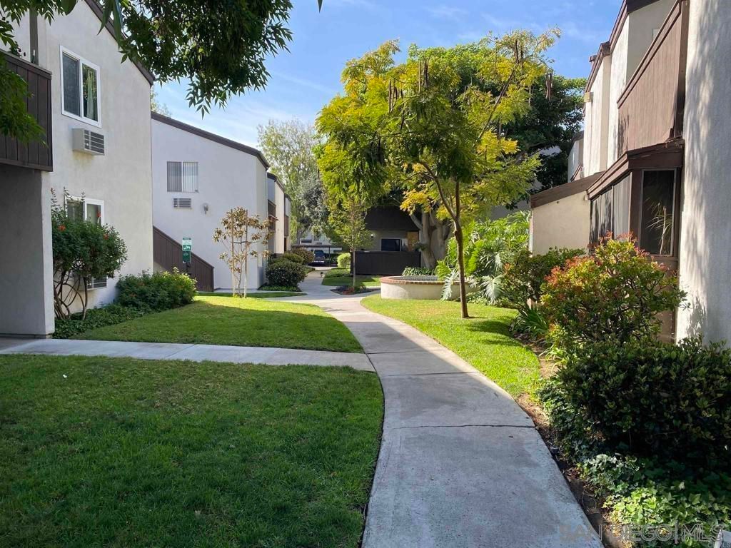 Image 16 of property listing at 1353 Caminito Gabaldon E, San Diego, CA 92108