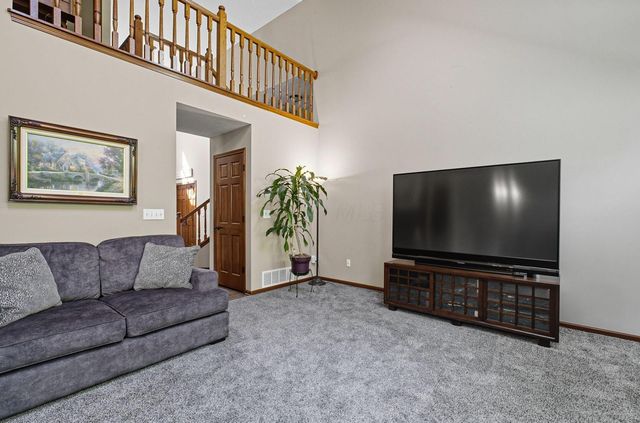 5963 Sandy Rings Lane, Dublin, OH 43016