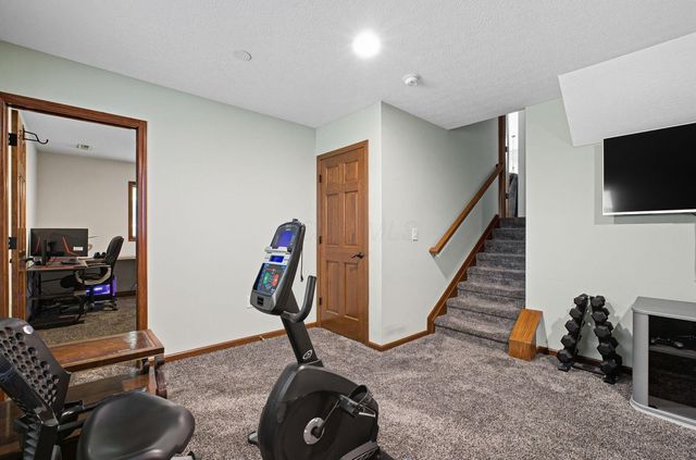 5963 Sandy Rings Lane, Dublin, OH 43016