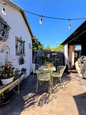 1995 Genevieve, San Bernardino, CA 92405