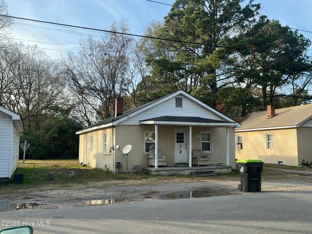3733 East Street, Bethel, NC 27812