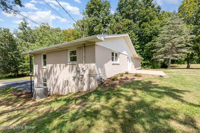 213 W French St, Elizabethtown, KY 42701