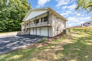 213 W French St, Elizabethtown, KY 42701