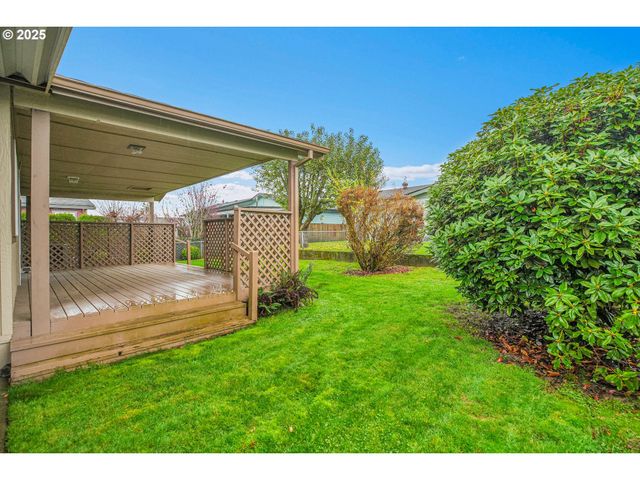 51459 Se Westlake Dr 102, Scappoose, OR 97056