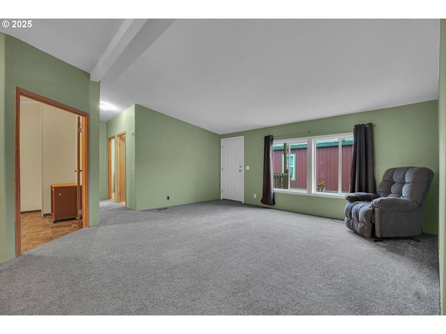 51459 Se Westlake Dr 102, Scappoose, OR 97056