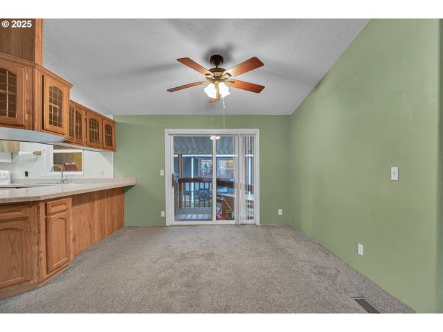 51459 Se Westlake Dr 102, Scappoose, OR 97056